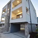 公寓式酒店 Perla 3*