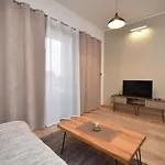 Perla 特雷比涅
