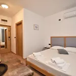 Perla 公寓式酒店 3*
