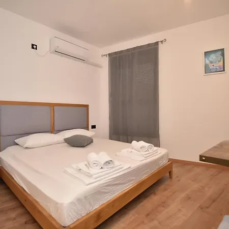 Aparthotel Perla 3*