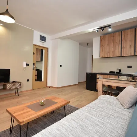Perla Aparthotel